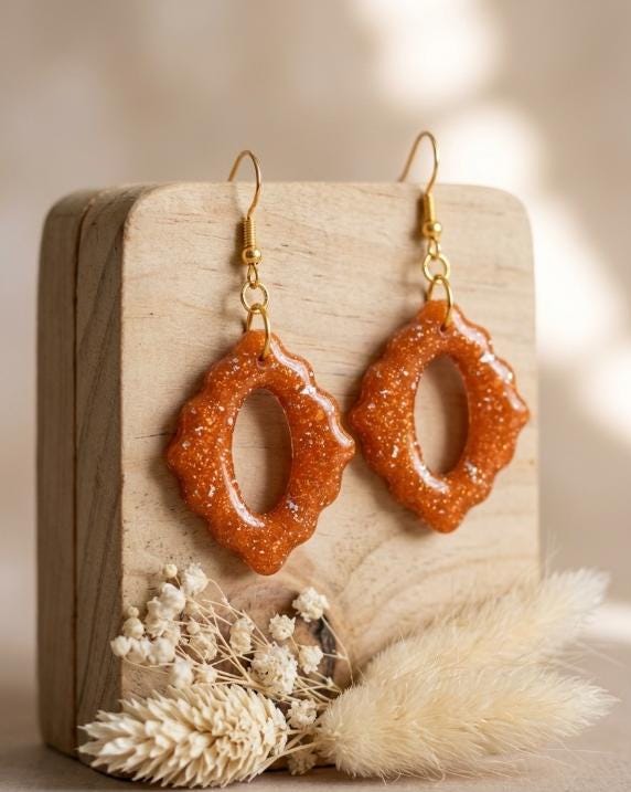 Handgemachte Ohrringe Gold Orange | Polymer Clay Hängeohrringe | Herbst Statement Schmuck | Geschenk Frau | Golden Dust