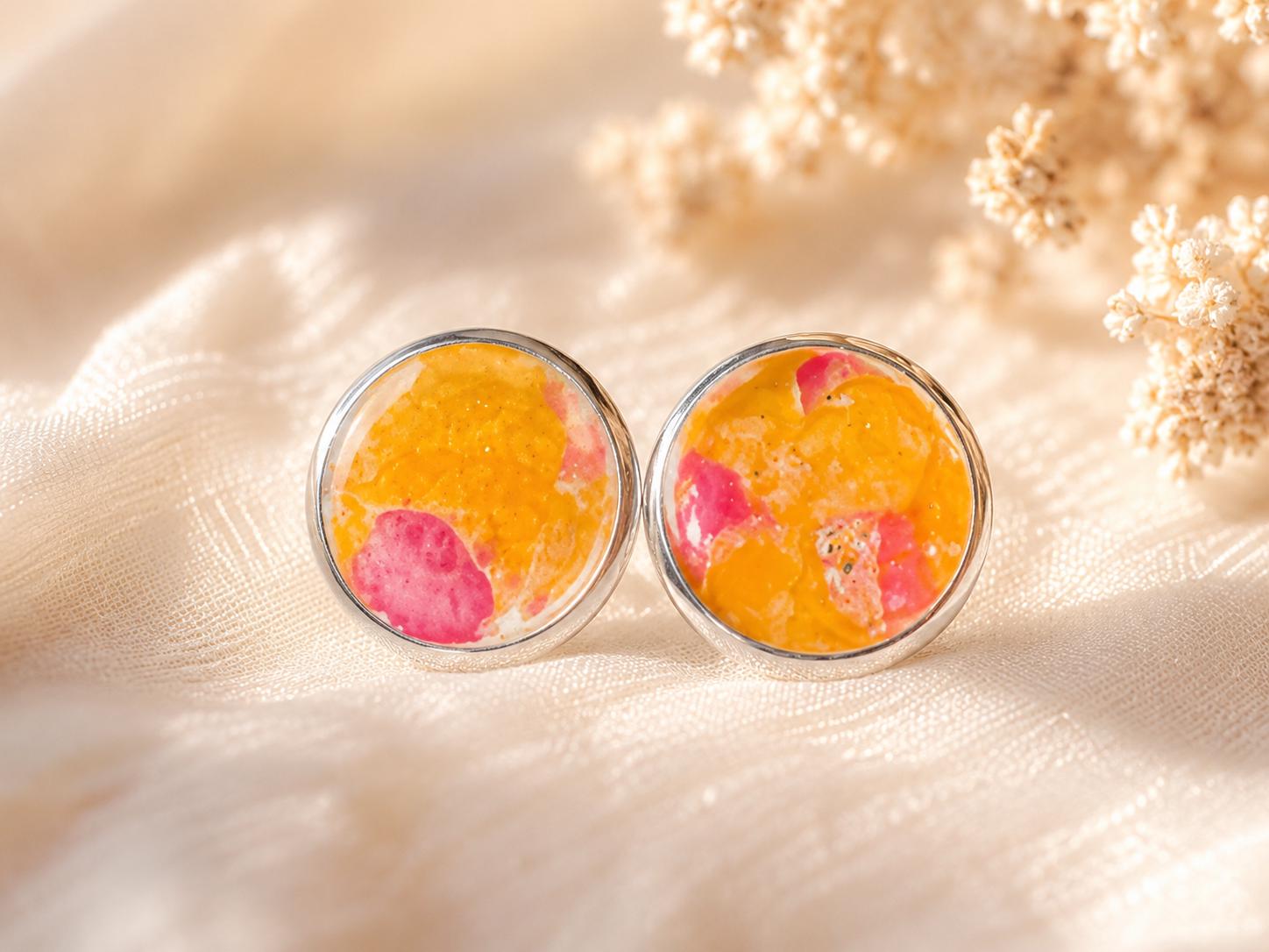 Handgemachte Ohrstecker Orange Gold | Polymer Clay Stecker Blattgold | Sommerlicher Statement Schmuck | Geschenk für Frauen | Sunset Glow